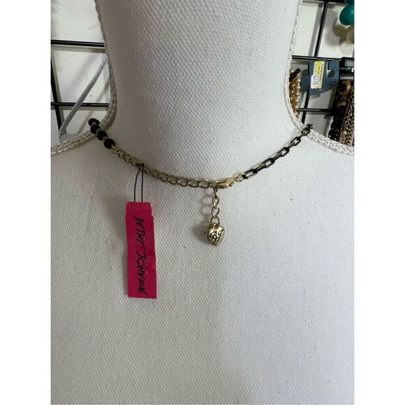 New Betsey Johnson Betsey Creep-show Dancing Skeleton Locket Necklace Rare Spook - Picture 11 of 13